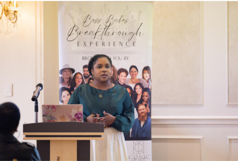 Breakthrough experience Speaker Highlight - The Embodiment Gap thumbnail Bria Johnson speaking at the Breakthrough Experience event, presenting on identity, image, and leadership presence as a featured speaker.